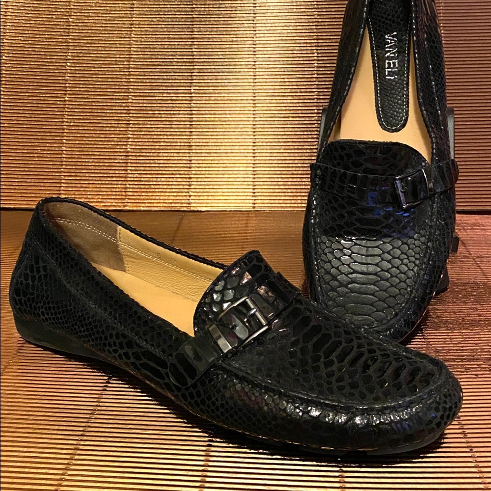 Canelo leather loafers